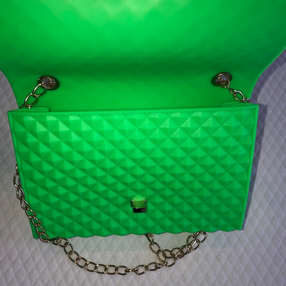 Green purse